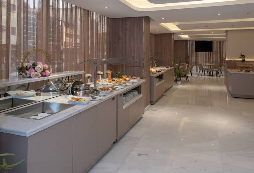 Corp Executive Hotel Doha Suites