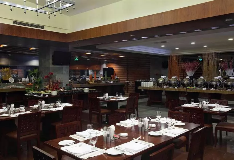 ホテル Crowne Plaza Dandong