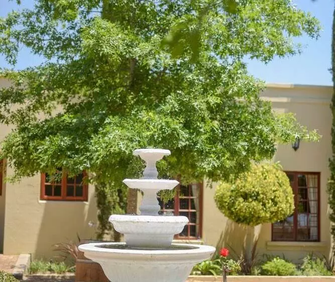 هتل Cultivar Boutique