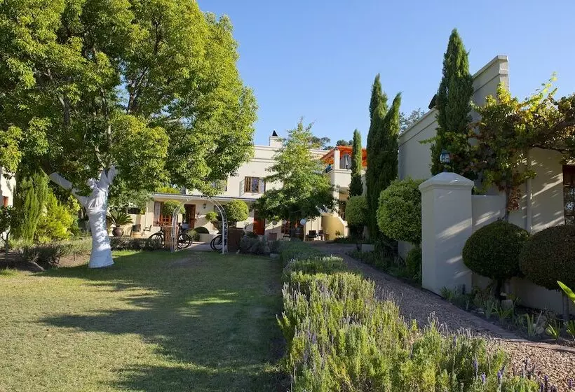 هتل Cultivar Boutique