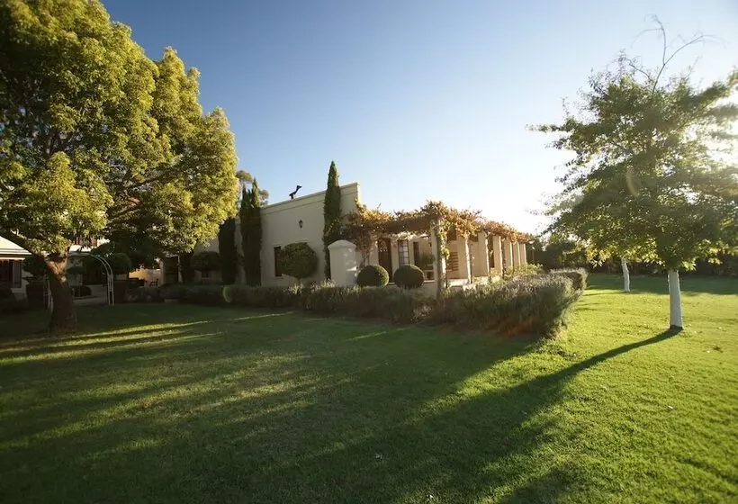 هتل Cultivar Boutique