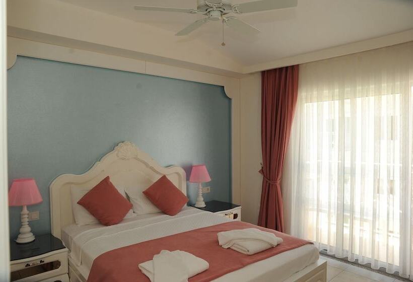 בית מלון כפרי Montebello Deluxe