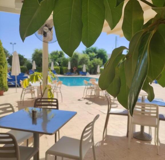 Mandalena Hotel Apartments