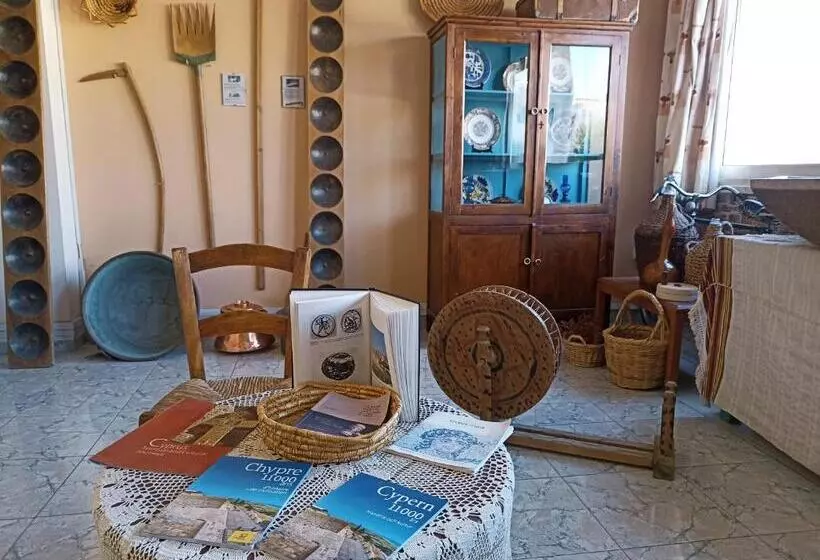 Mandalena Hotel Apartments