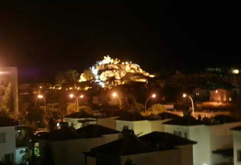 Mandalena Hotel Apartments