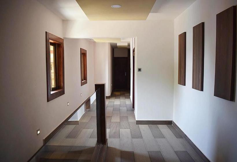 فندق Byblos Ghana