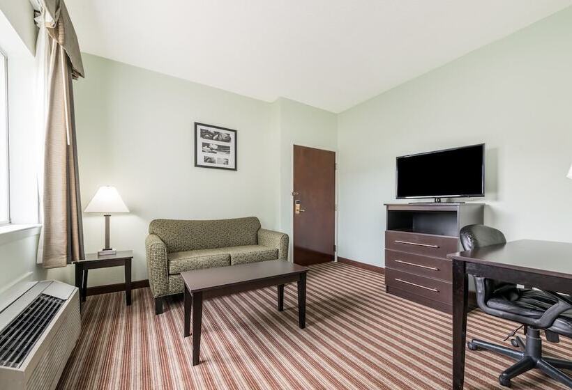 בית מלון כפרי Days Inn & Suites By Wyndham Dallas