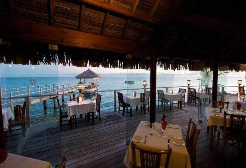 هتل Maitai Rangiroa