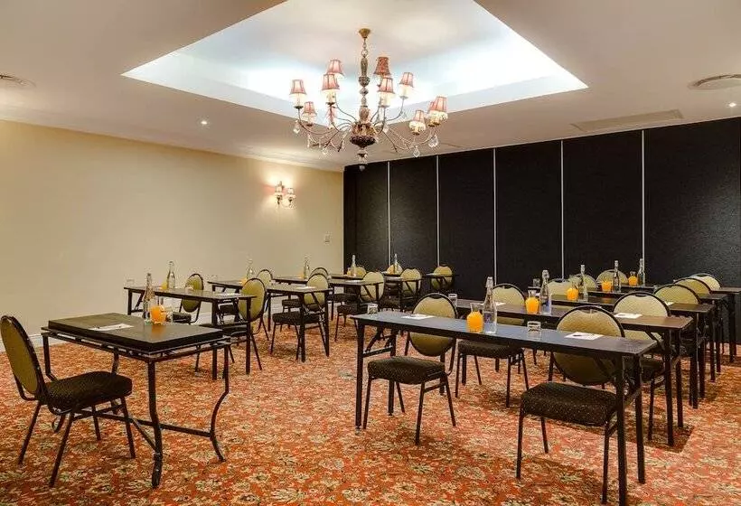 Protea Hotel By Marriott Kimberley