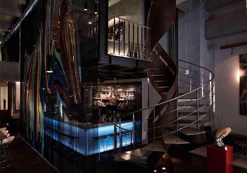 فندق Pullman Jakarta Central Park