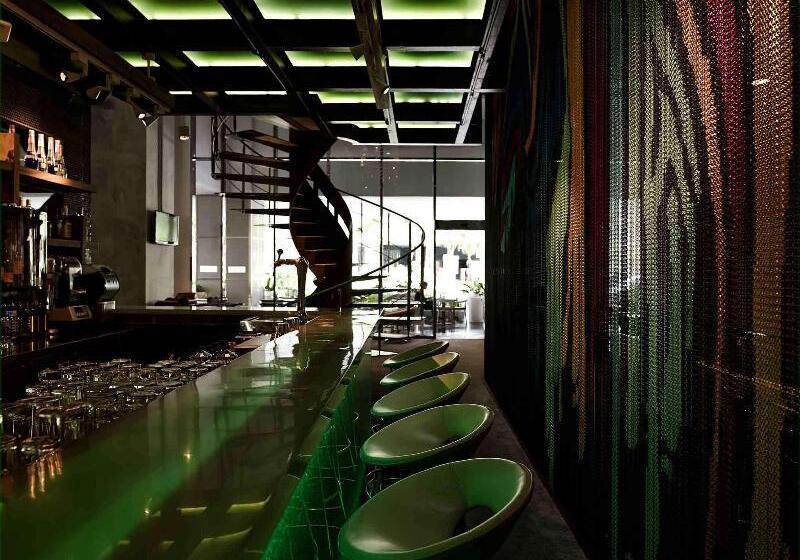 فندق Pullman Jakarta Central Park