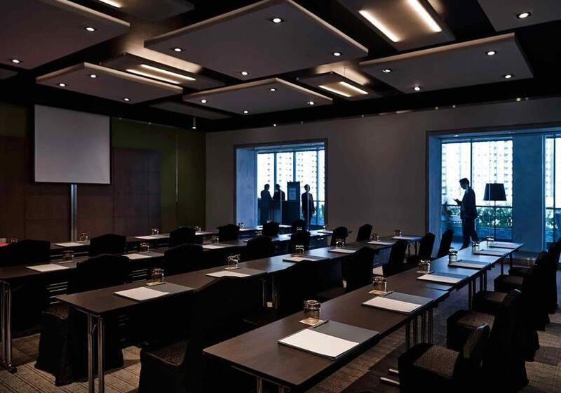 فندق Pullman Jakarta Central Park