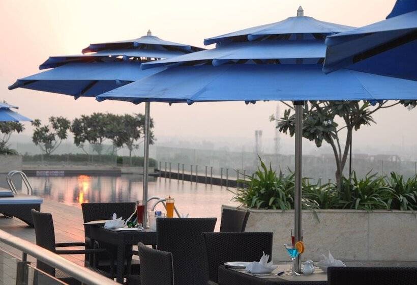 Radisson Blu Hotel New Delhi Paschim Vihar