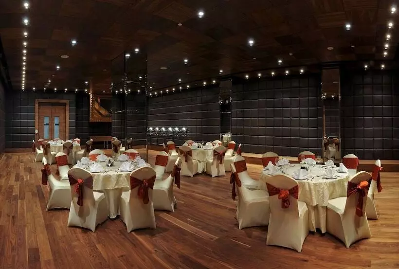 Radisson Blu Hotel New Delhi Paschim Vihar