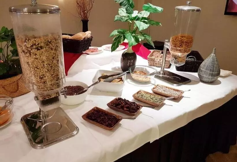 فندق VR Takapuna