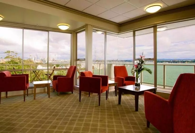 فندق VR Takapuna