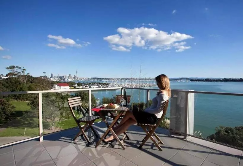 فندق VR Takapuna