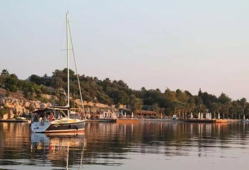 Oliviera Private Island Hotel – Kalem Adası