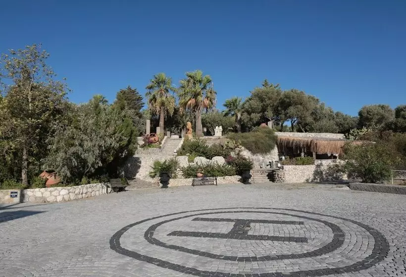 Oliviera Private Island Hotel – Kalem Adası