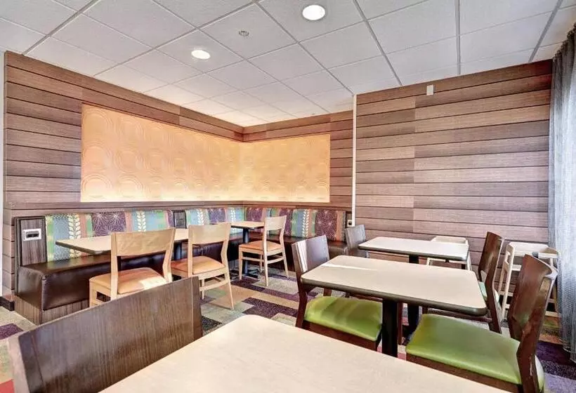 Fairfield Inn & Suites By Marriott Edison South Plainfield