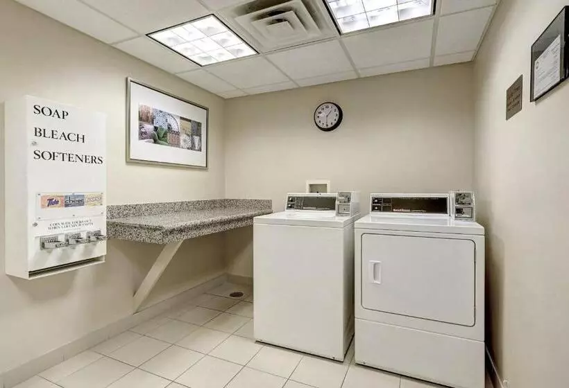 Fairfield Inn & Suites By Marriott Edison South Plainfield