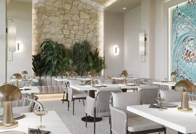 Отель Camelot Boutique