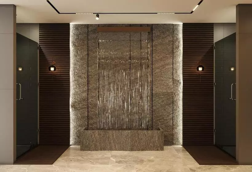 Отель Camelot Boutique