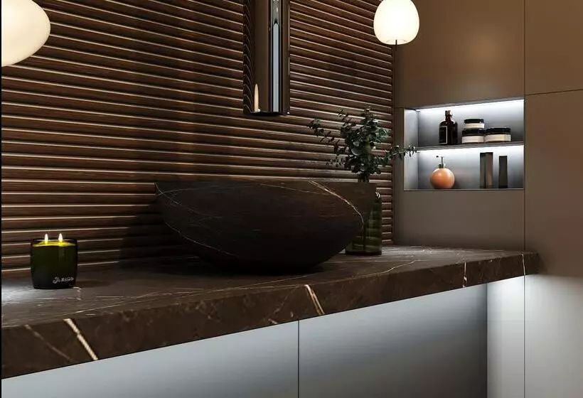 Отель Camelot Boutique