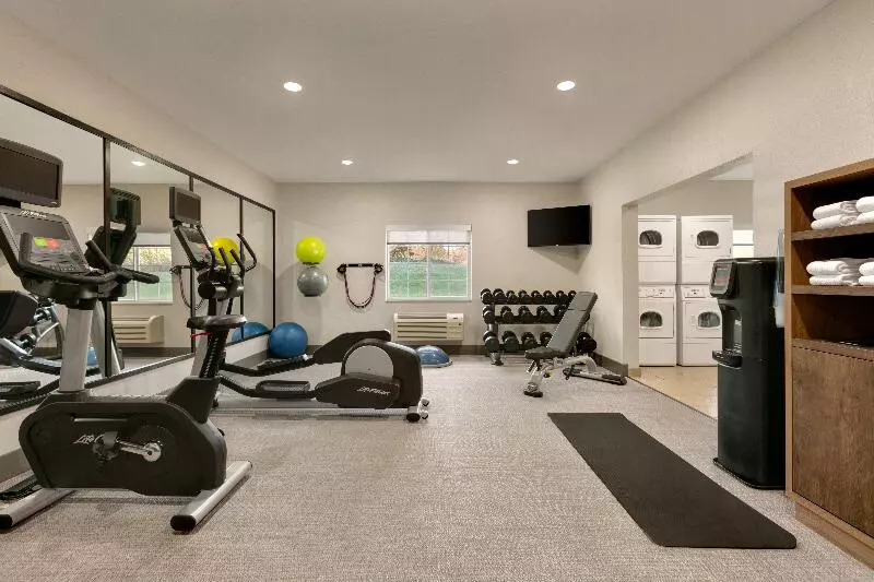 Szálloda Candlewood Suites Springfield North By Ihg