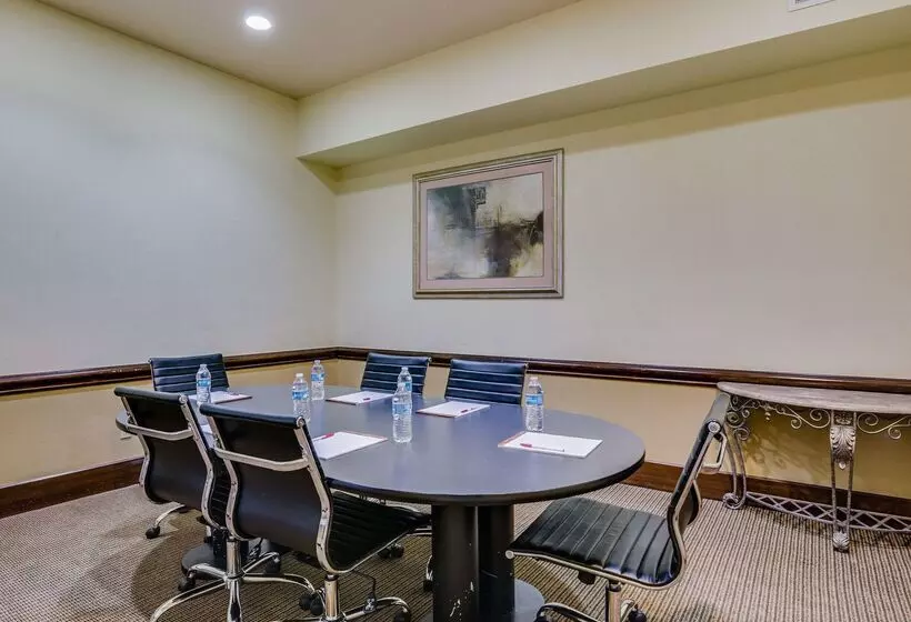 Hotelli Comfort Suites Deer Park Pasadena