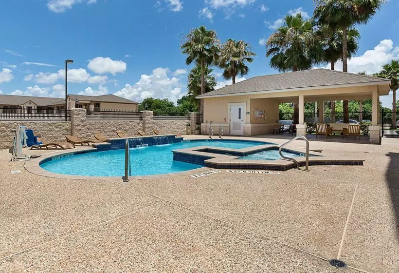 Hotelli Comfort Suites Deer Park Pasadena