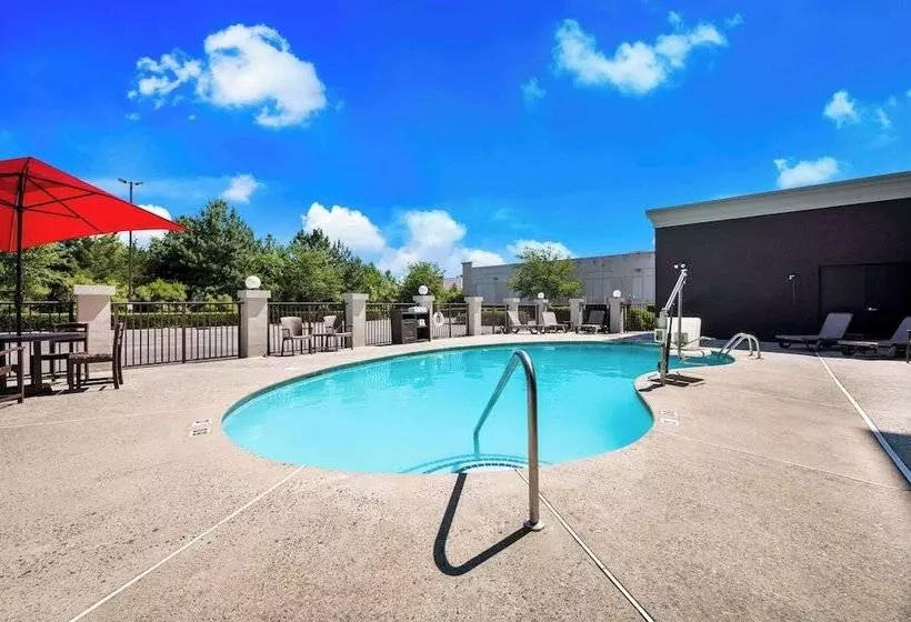 בית מלון כפרי Comfort Suites Northlake