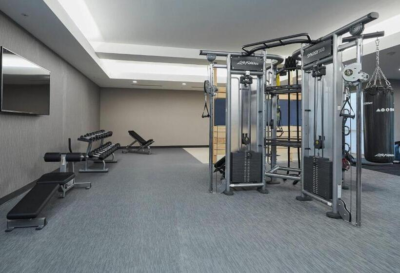 فندق Courtyard Medford Airport