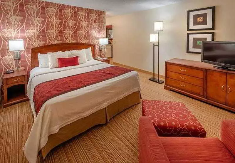 Отель Courtyard By Marriott Reno