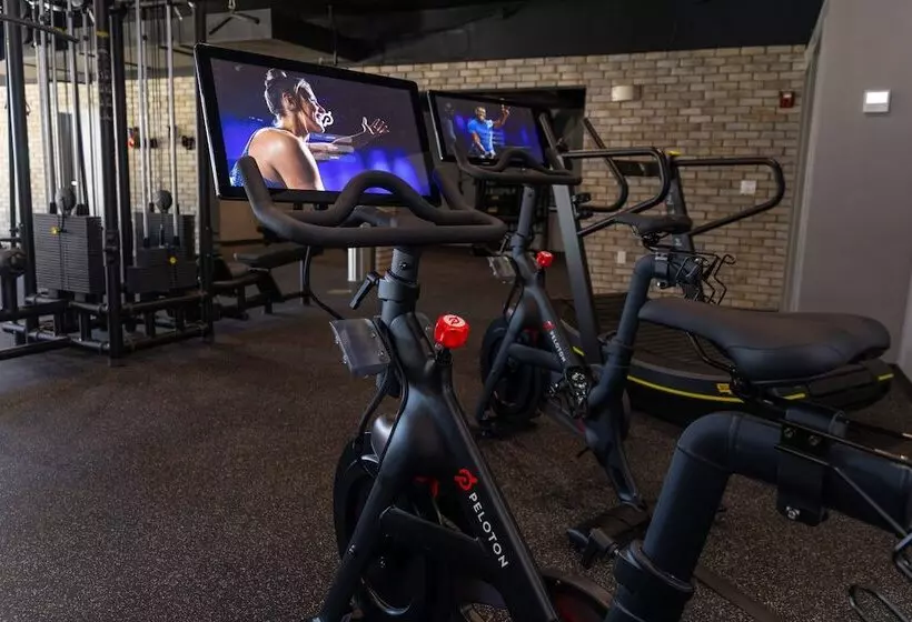 Отель Courtyard By Marriott Reno