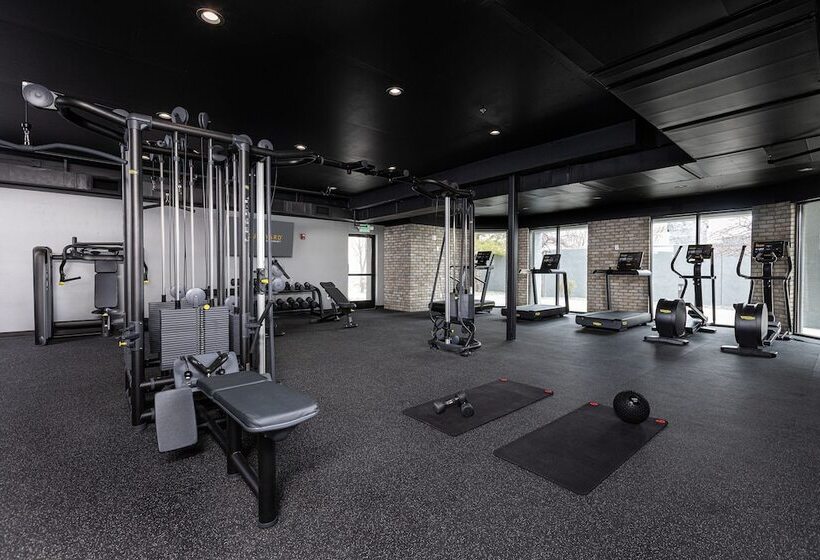 هتل Courtyard By Marriott Reno