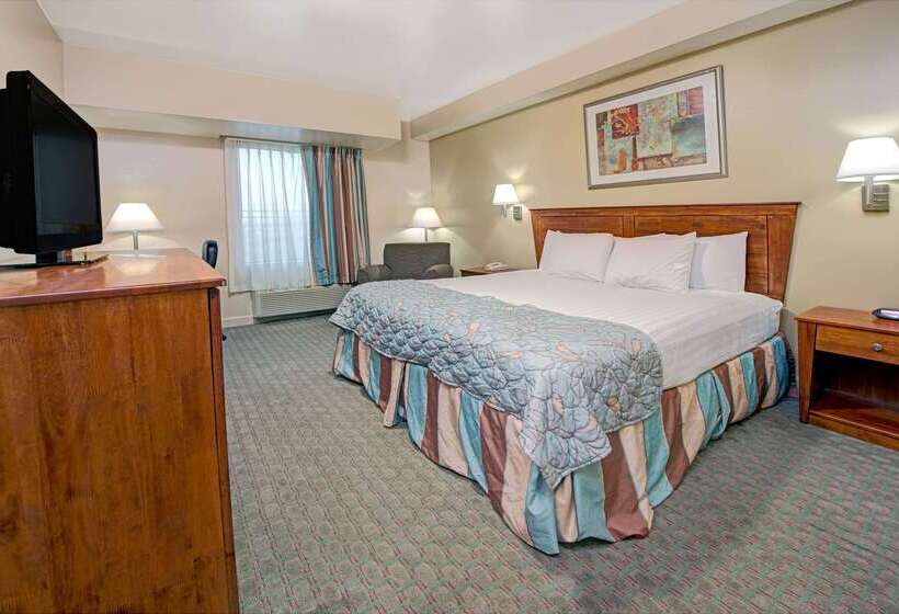 فندق Days Inn By Wyndham Downtown St. Louis