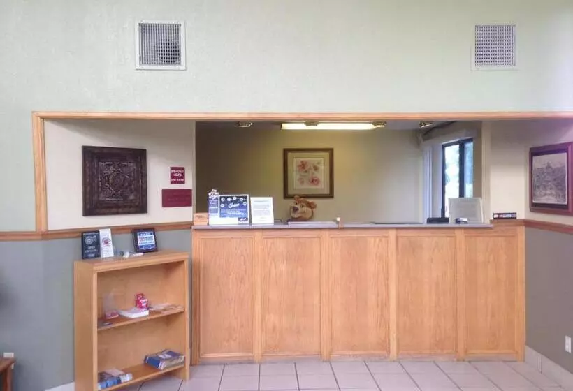 호텔 Days Inn By Wyndham Morton