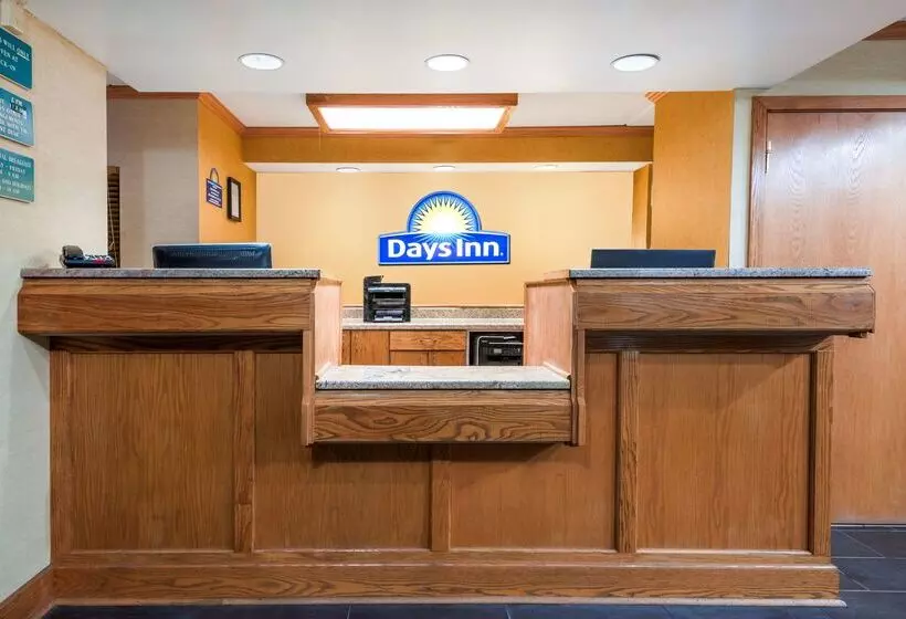 ホテル Days Inn By Wyndham Pittsburghharmarville
