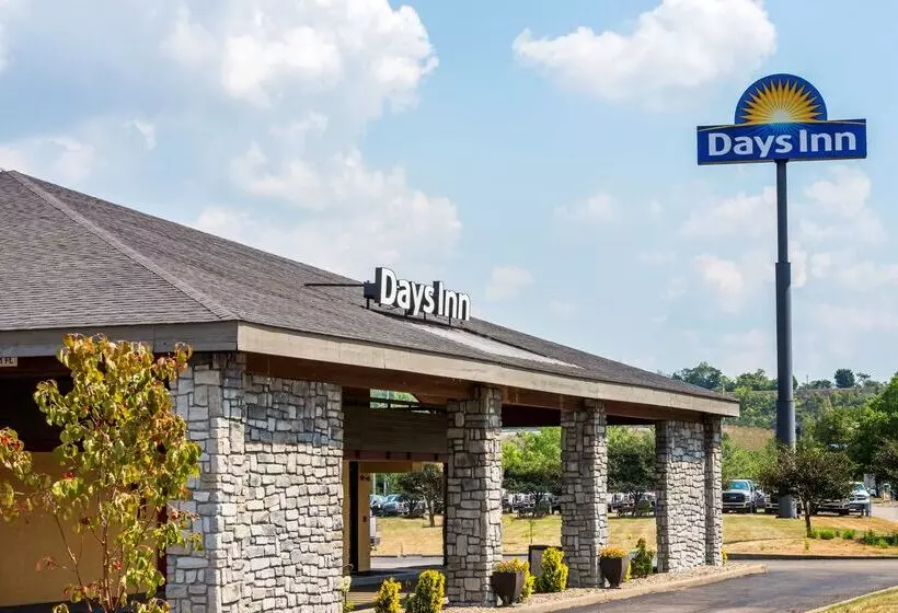 ホテル Days Inn By Wyndham Pittsburghharmarville