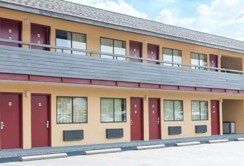 ホテル Days Inn By Wyndham Pittsburghharmarville