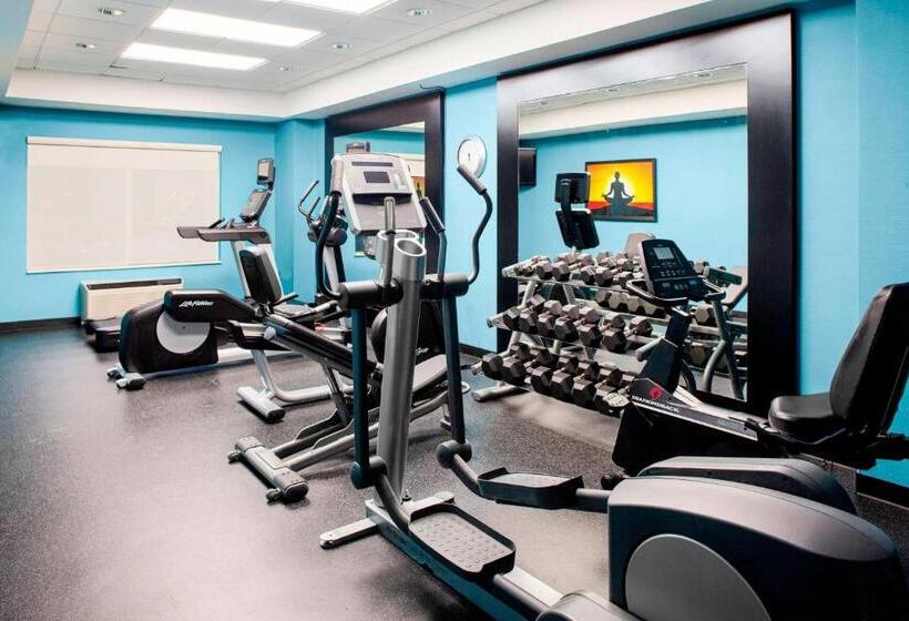 Macon Hotel & Suites