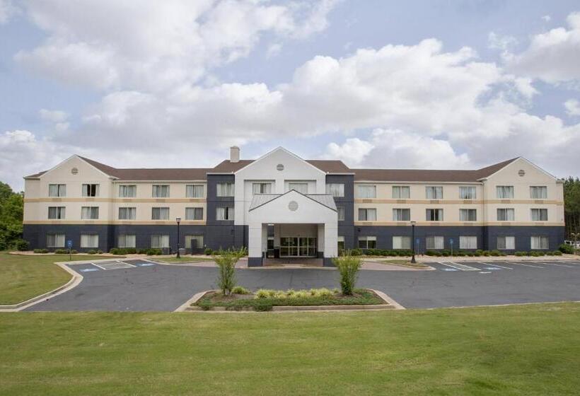 Macon Hotel & Suites