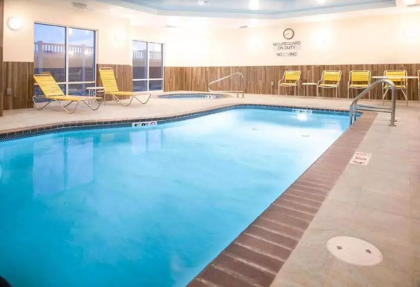 ホテル Fairfield Inn & Suites Idaho Falls