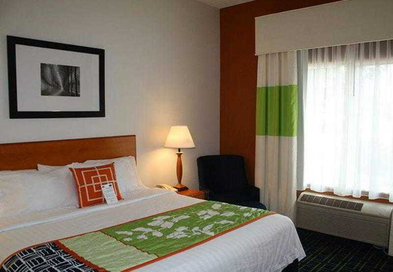 ホテル Fairfield Inn & Suites Idaho Falls