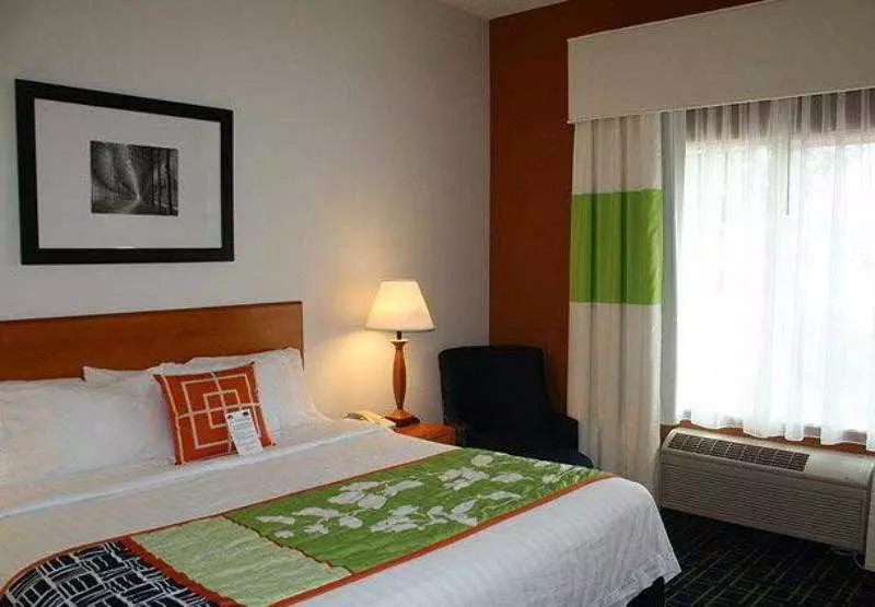 ホテル Fairfield Inn & Suites Idaho Falls