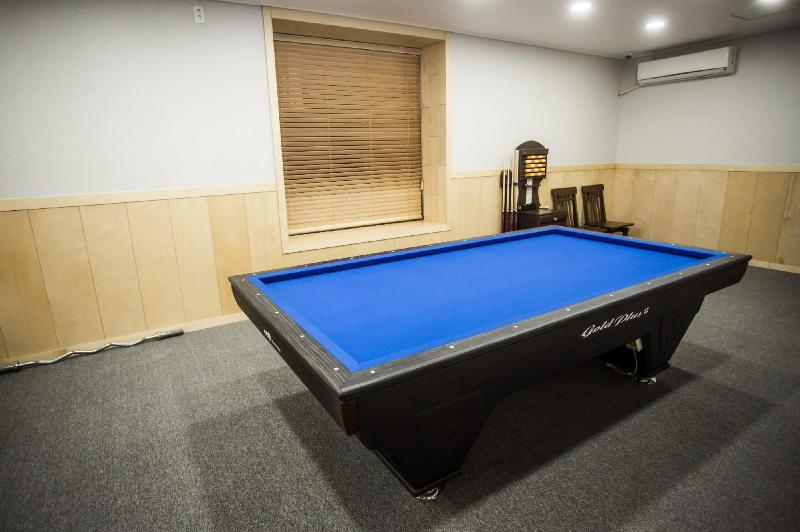 בית מלון כפרי Gallery Tourist