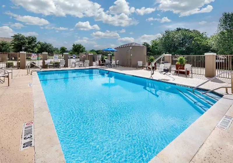 ホテル Holiday Inn Express & Suites San Antonio Nw Near Seaworld, An Ihg