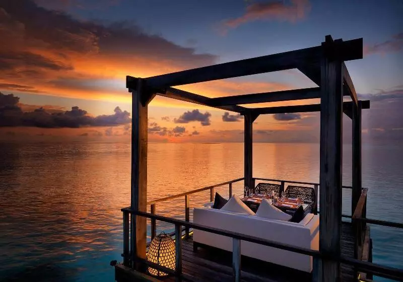 Отель Ozen Reserve Bolifushi Luxury All Inclusive