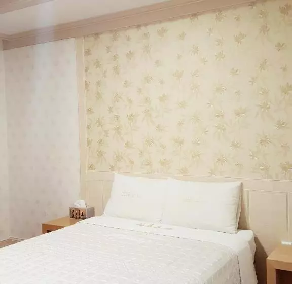 酒店 Parkwood Incheon Airport